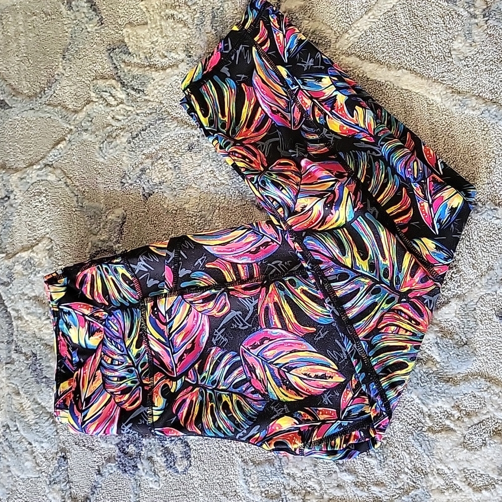 Tropic Like It's Hot Crop
